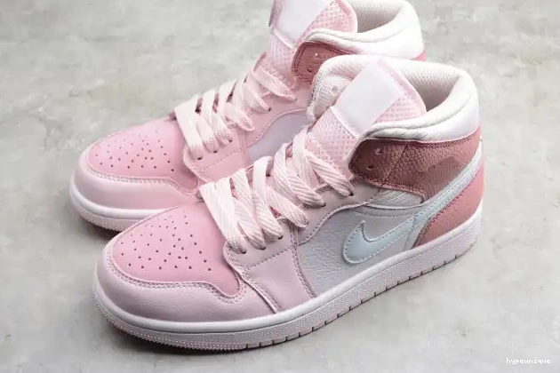 HYPE CW5379-600 Jordan Air Pink Digital Mid 1 0520